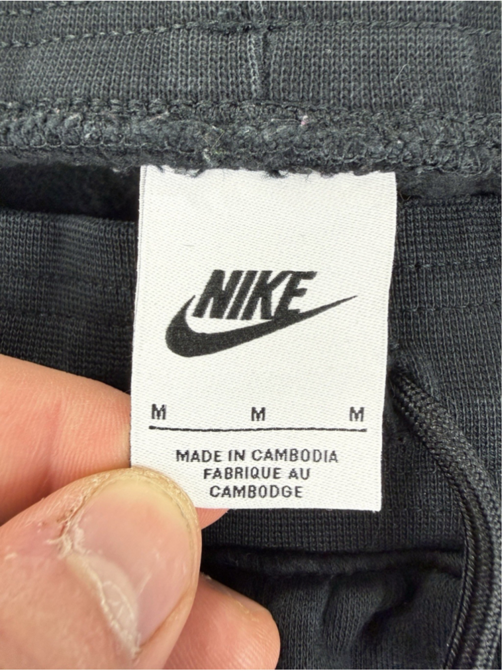 Nike Men's Black Fleece Jogger Slim Pants Medium - Picture 2 of 12
